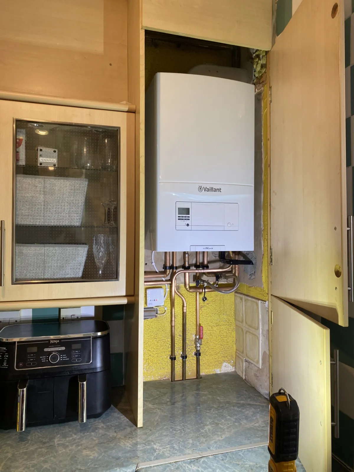 New Vaillant boiler after replacement